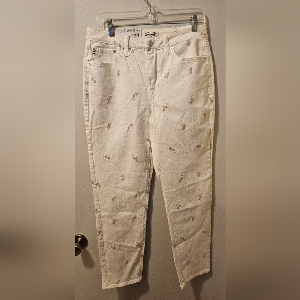 Seven7 90's Straight Jeans Cream Embroidered Women's‎ Size 8 NWT